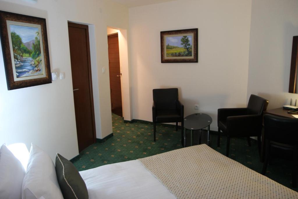 Hotel Trebjesa Nikšić Habitación foto